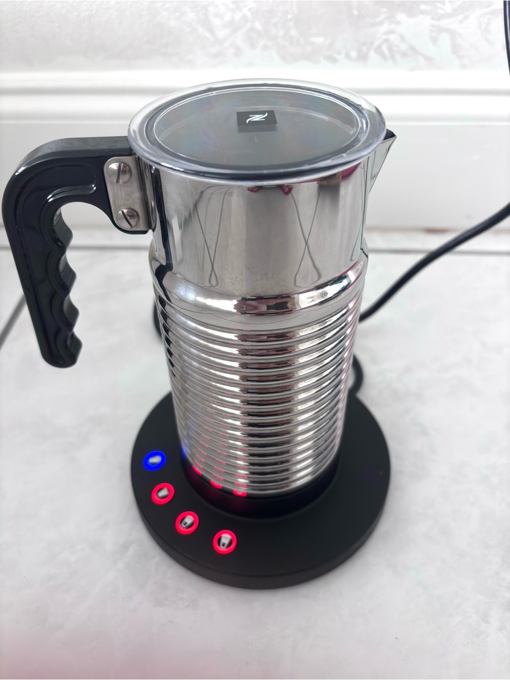 NESPRESSO Aeroccino 4 Milk Frother - Chrome